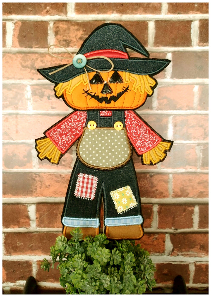 Cute Scarecrow Ornament - ITH Project - Machine Embroidery Design