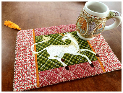 Medieval Unicorn Mug Rug - ITH Project - Machine Embroidery Design