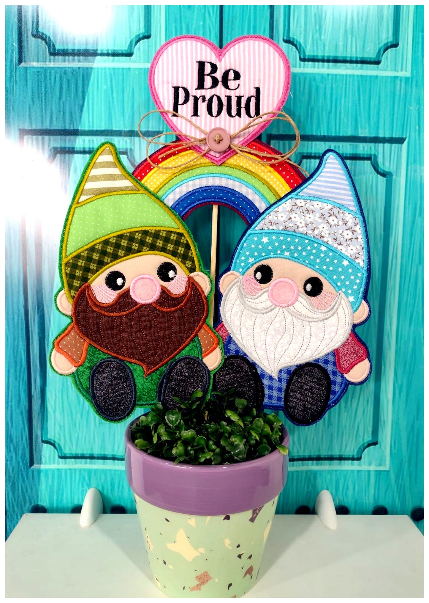 LGBT Gnome Couple Ornament - ITH Project - Machine Embroidery Design