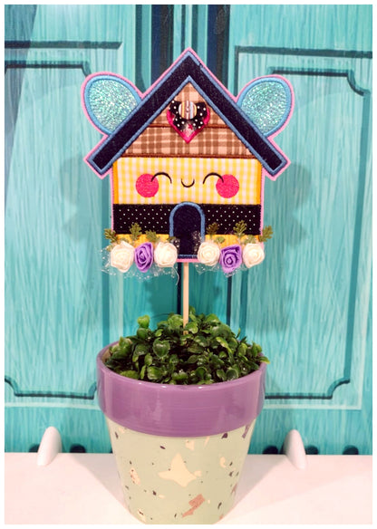 Cute Bee House Ornament - ITH Project - Machine Embroidery Design