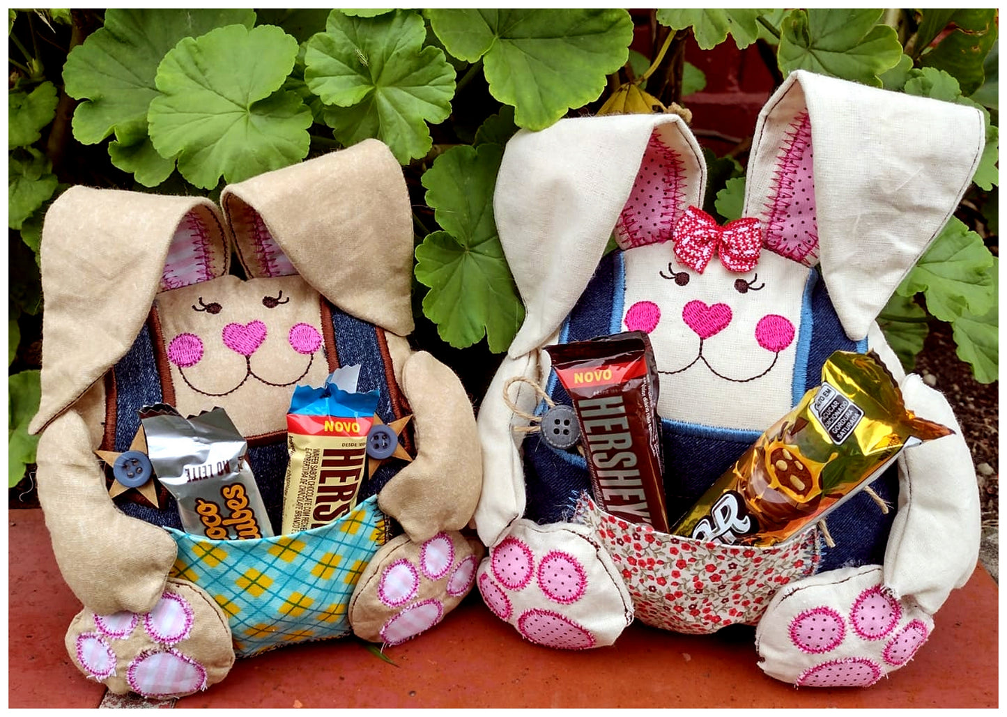 Cute Bunny with Pocket - ITH Project - Machine Embroidery Design