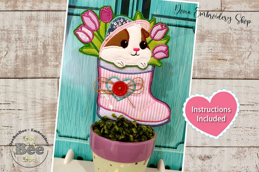 Cute Guinea Pig inside the boot Ornament - ITH Project - Machine Embroidery Design