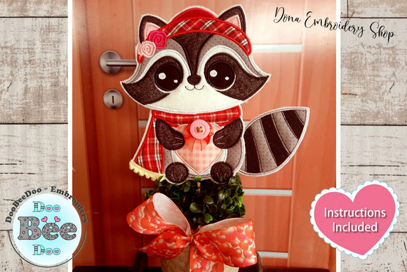 Love Racoon Ornament - ITH Project - Machine Embroidery Design