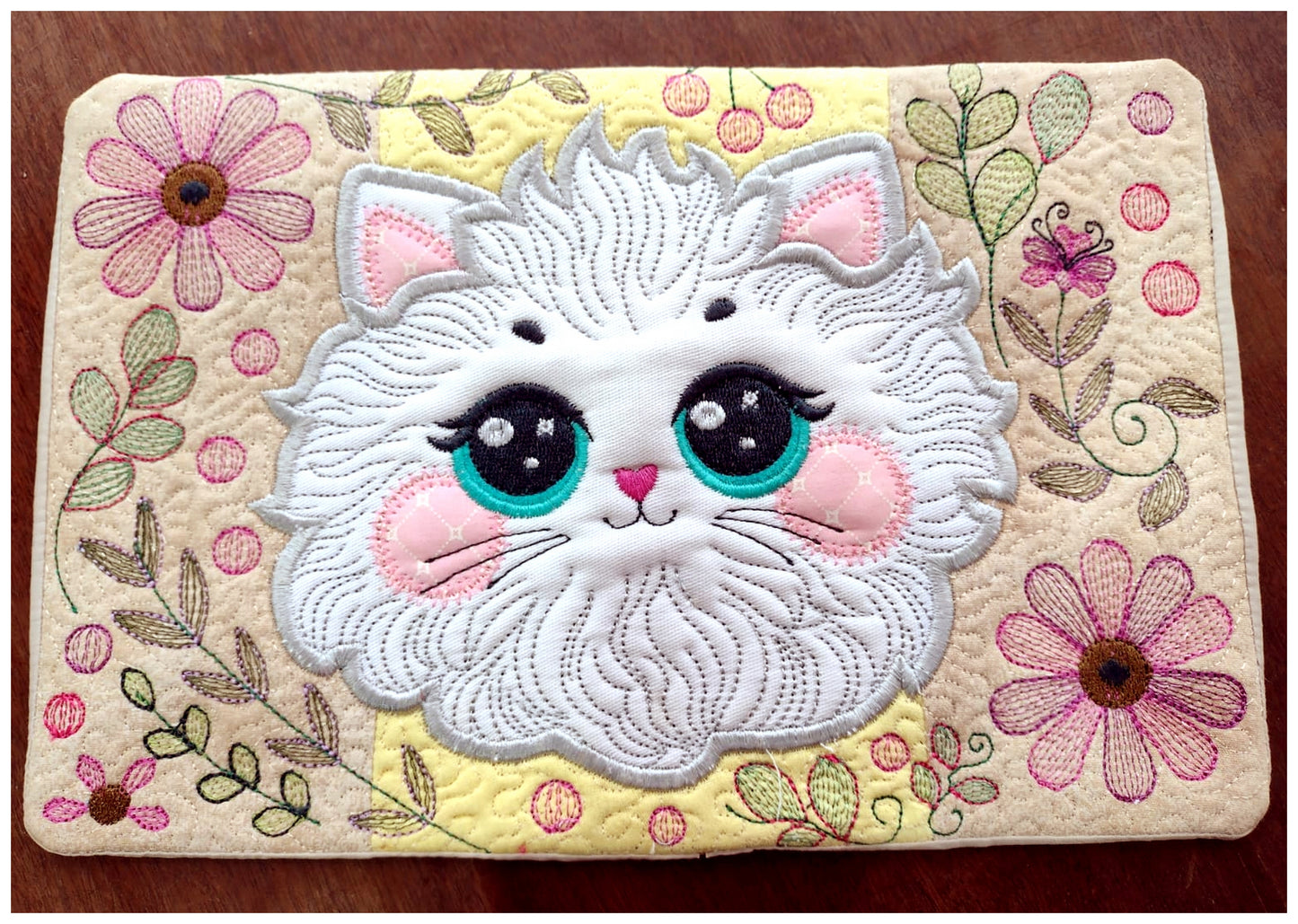 Floral Cat Mug Rug - ITH Project - Machine Embroidery Design