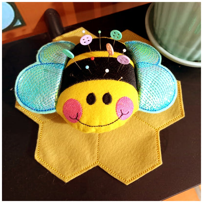 Cute Bee Pin Cushion - ITH Project - Machine Embroidery Design