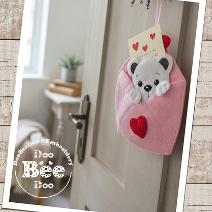 Valentine Bear Envelope – ITH Project – Machine Embroidery Design
