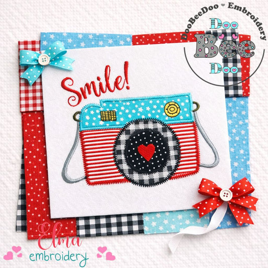 Smile Camera Zig Zag – Appliqué – Machine Embroidery Design