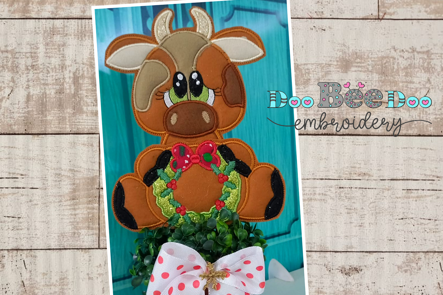 Christmas Cow - ITH Project - Machine Embroidery Design
