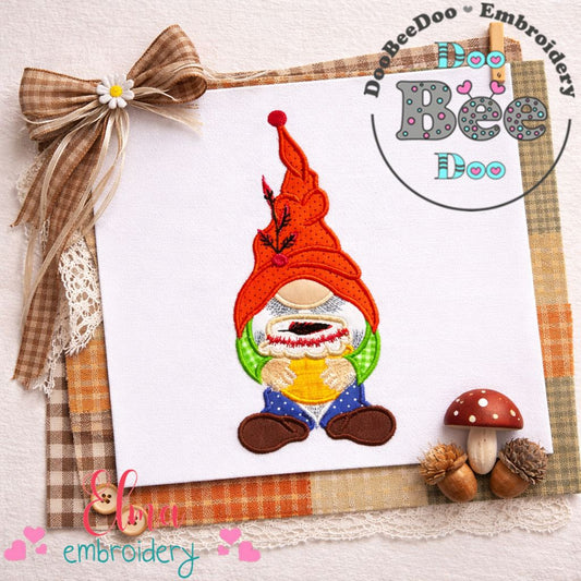 Thanksgiving Gnome with Honey - Appliqué - Machine Embroidery Design