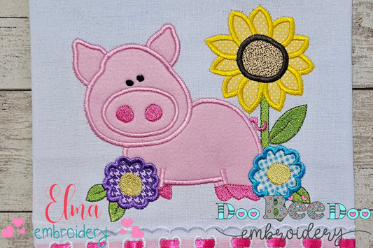 Farm Pig and Flowers - Applique