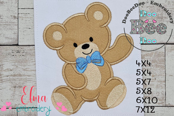 Teddy Bear Smiling and Waving - Applique - Machine Embroidery Design