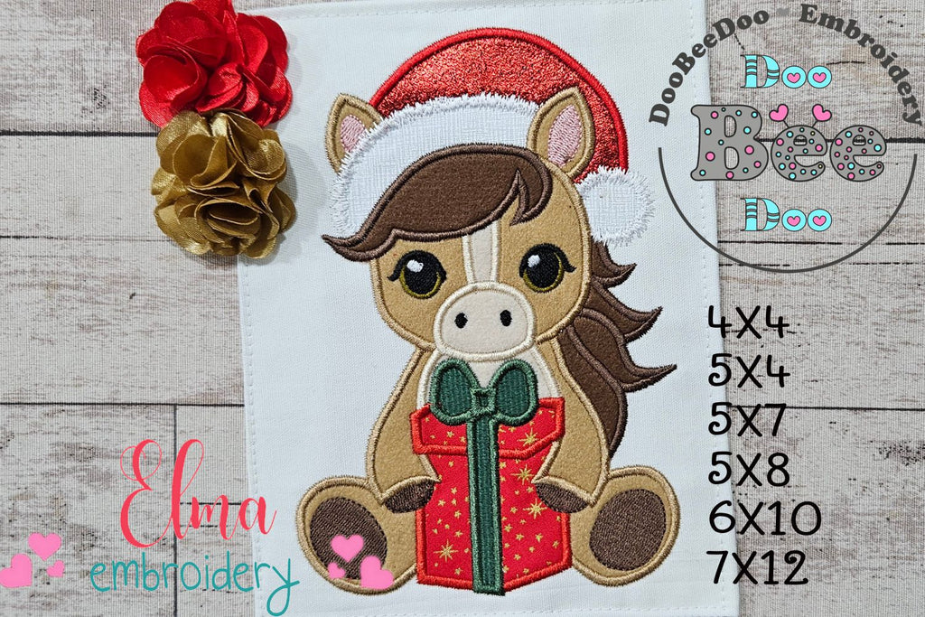 Christmas Horse - Applique - Machine Embroidery Design