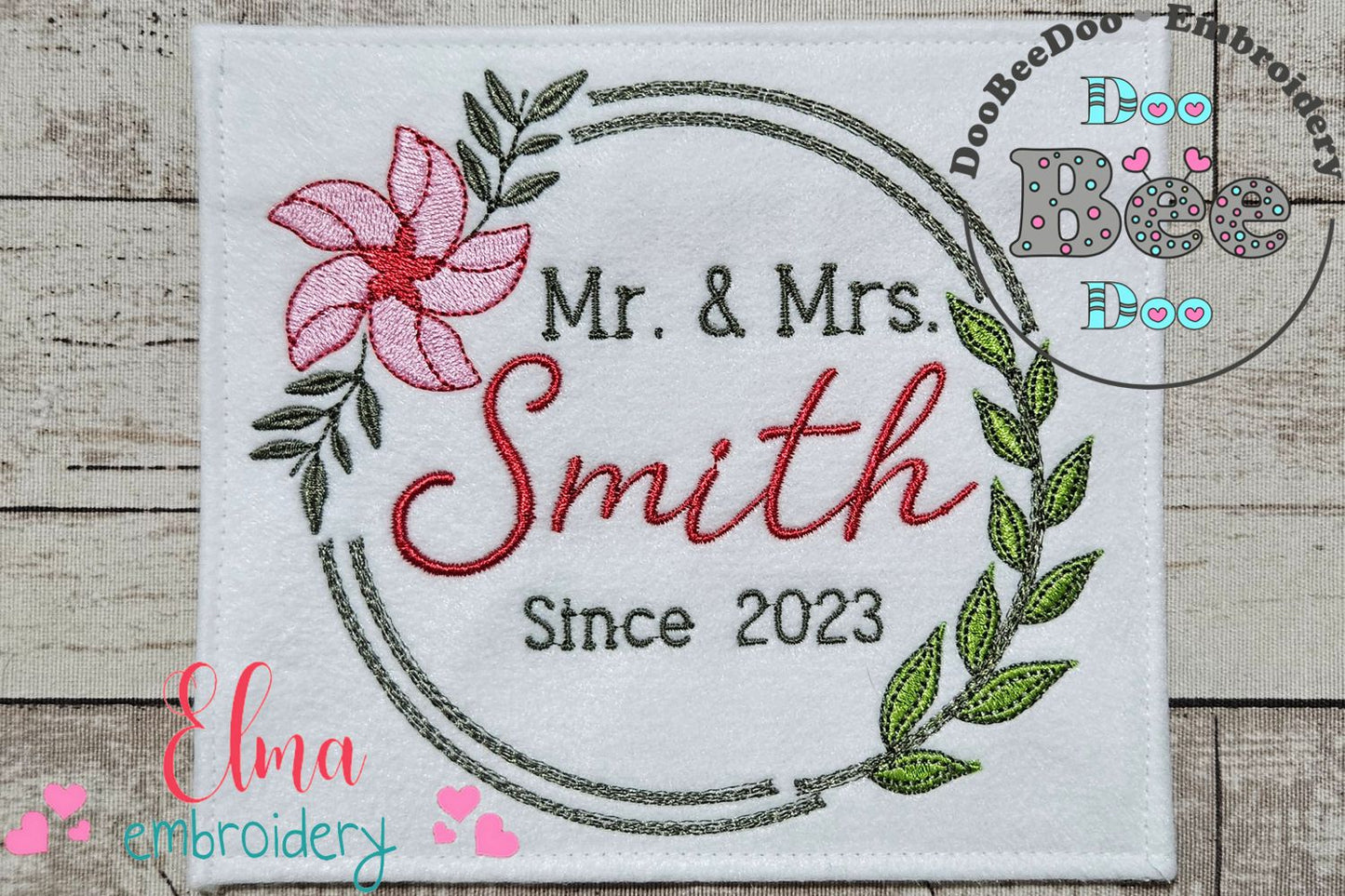 Floral Rounded Frame - Fill Stitch