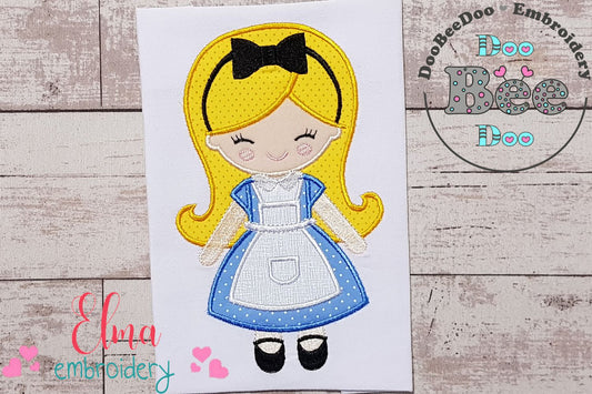 Alice in Wonderland Cute - Applique