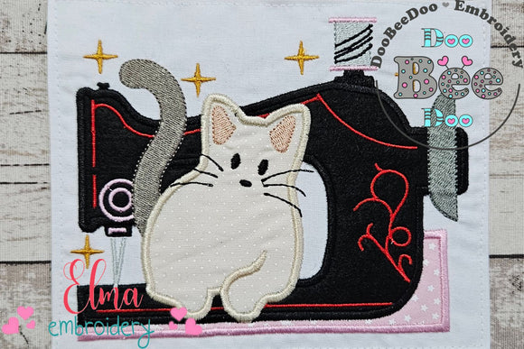 Cat and a Vintage Sewing Machine - Applique