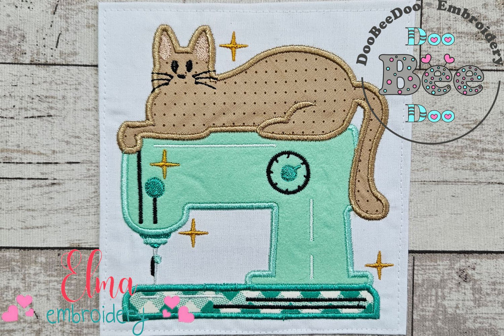 Cat on Top of a Sewing Machine - Applique