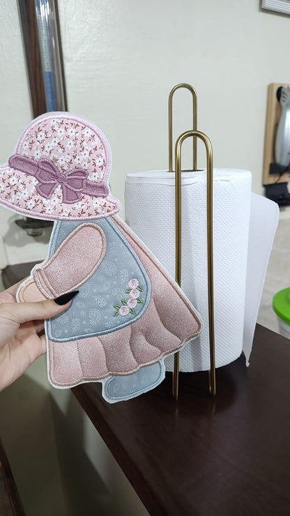 Cute Sunbonnet Paper Towel Holder Cover - ITH Project - Machine Embroidery Design