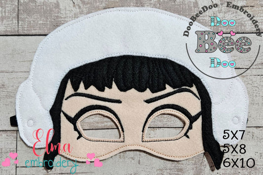 Zoey with Towel Mask – Appliqué – ITH Project