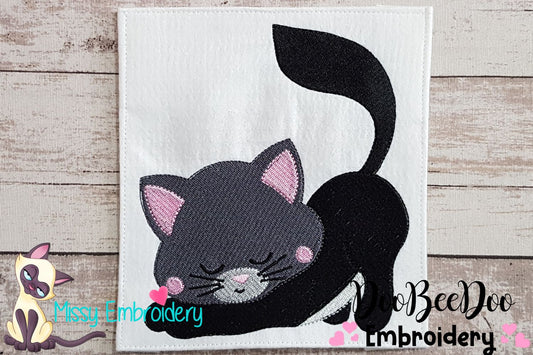 Black Kitty - Fill Stitch