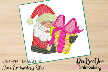 Santa with gift - Applique