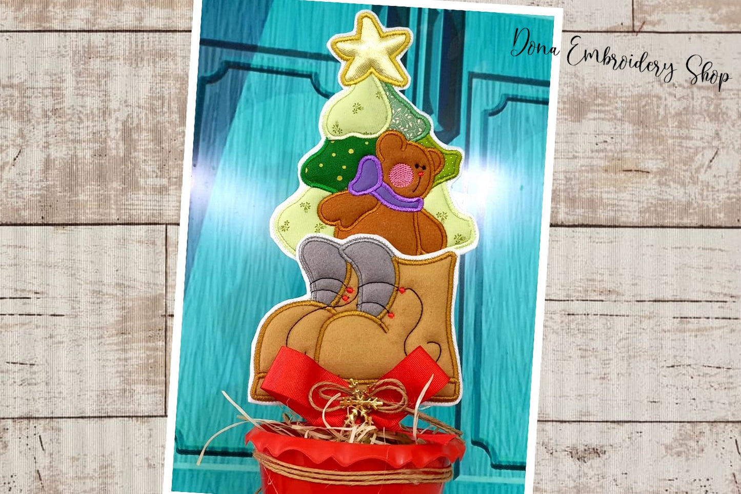 Bear in the Boot Christmas Vase Ornament - ITH Project - Machine Embroidery Design