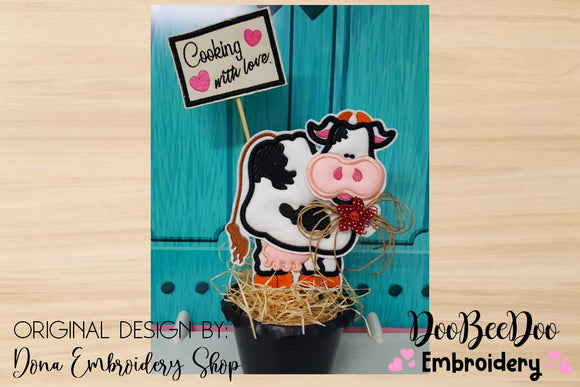 Love Cow Ornament - ITH Project - Machine Embroidery Design