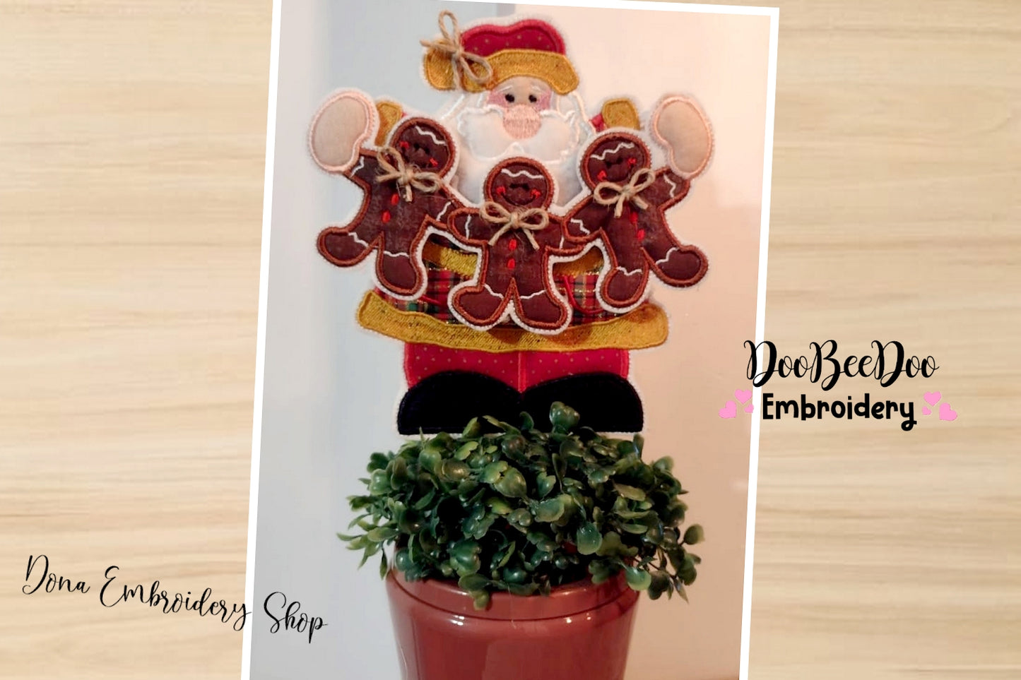 Santa Claus and Gingerbreads Vase Ornament - ITH Project - Machine Embroidery Design