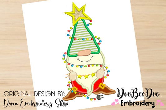 Christmas Gnome Smiling - Applique
