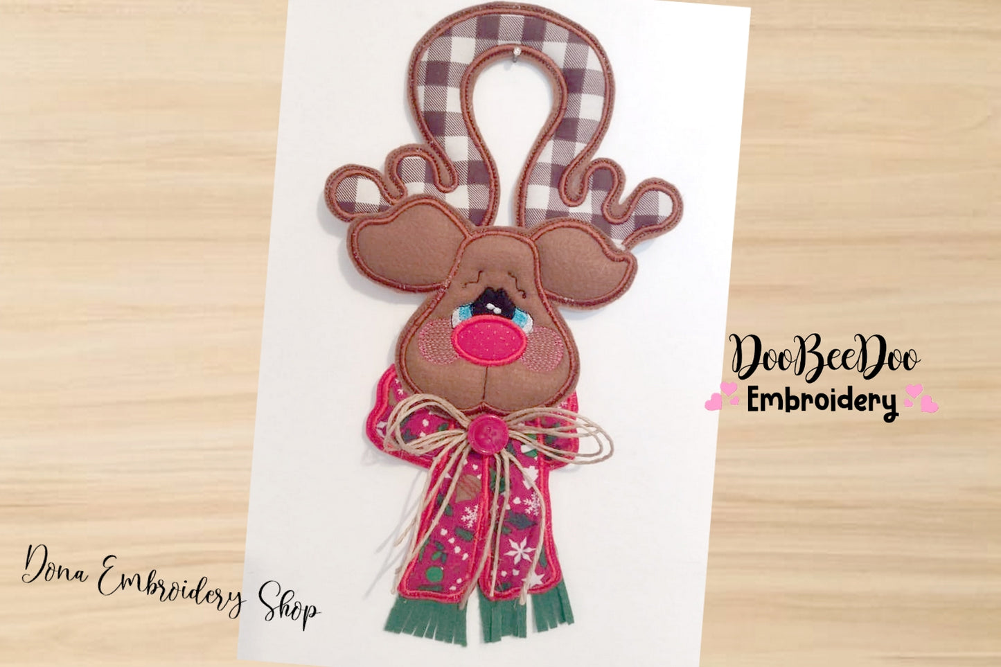 Country Reindeer Ornament - ITH Project - Machine Embroidery Design