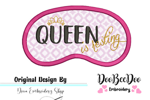 Queen is resting - Sleep Mask - ITH Project - Machine Embroidery Design