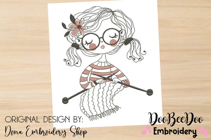 Swirly Tricot Girl - Fill Stitch