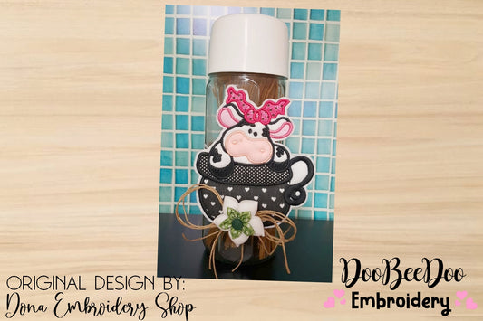 Cute Cow Ornament - ITH Project - Machine Embroidery Design