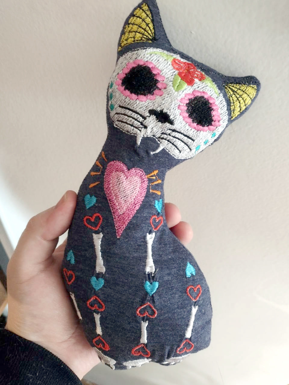 Mexican Skull Cat Stuffie - ITH Project - Machine Embroidery Design