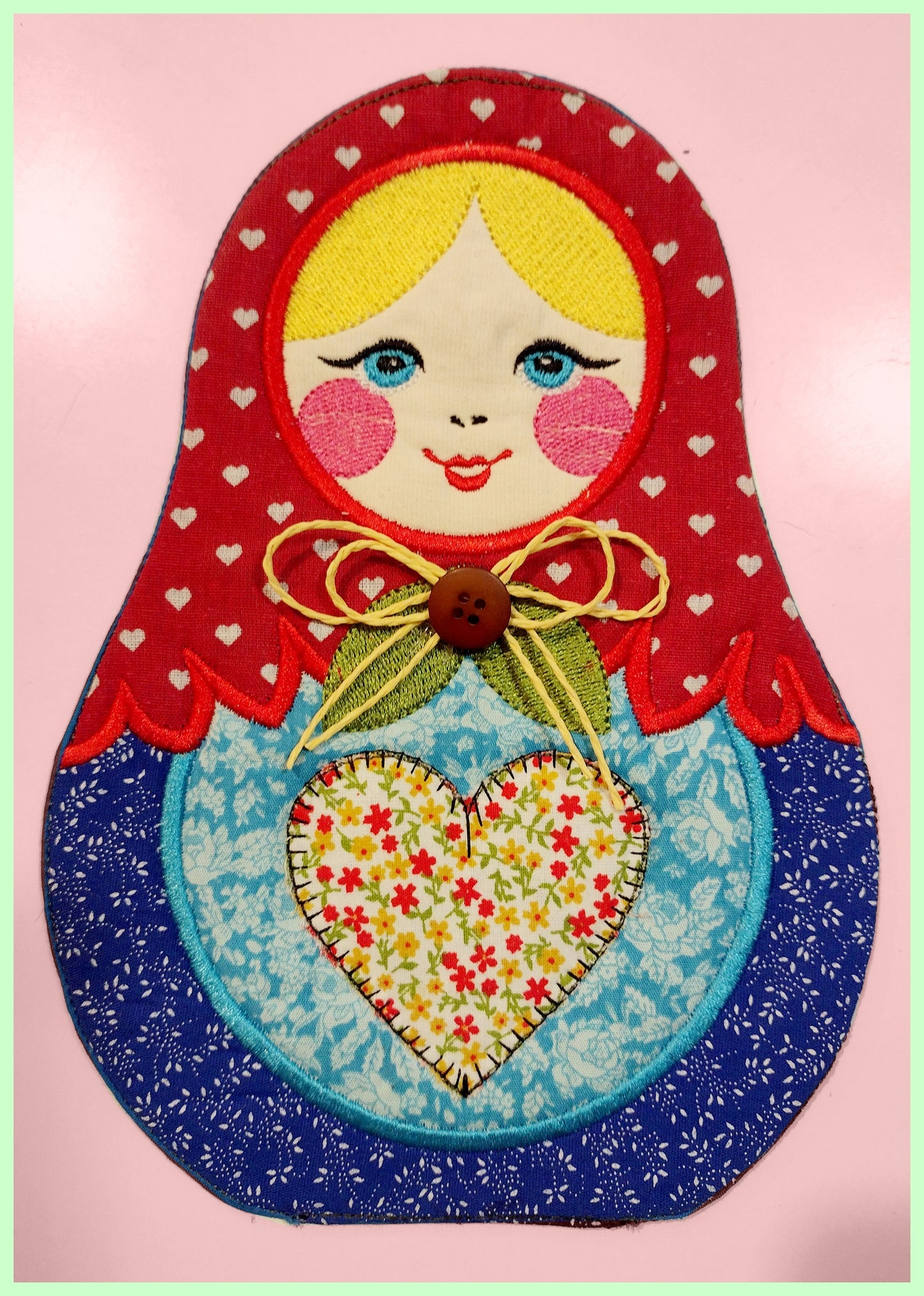 Matrioska Mug Rug - ITH Project - Machine Embroidery Design