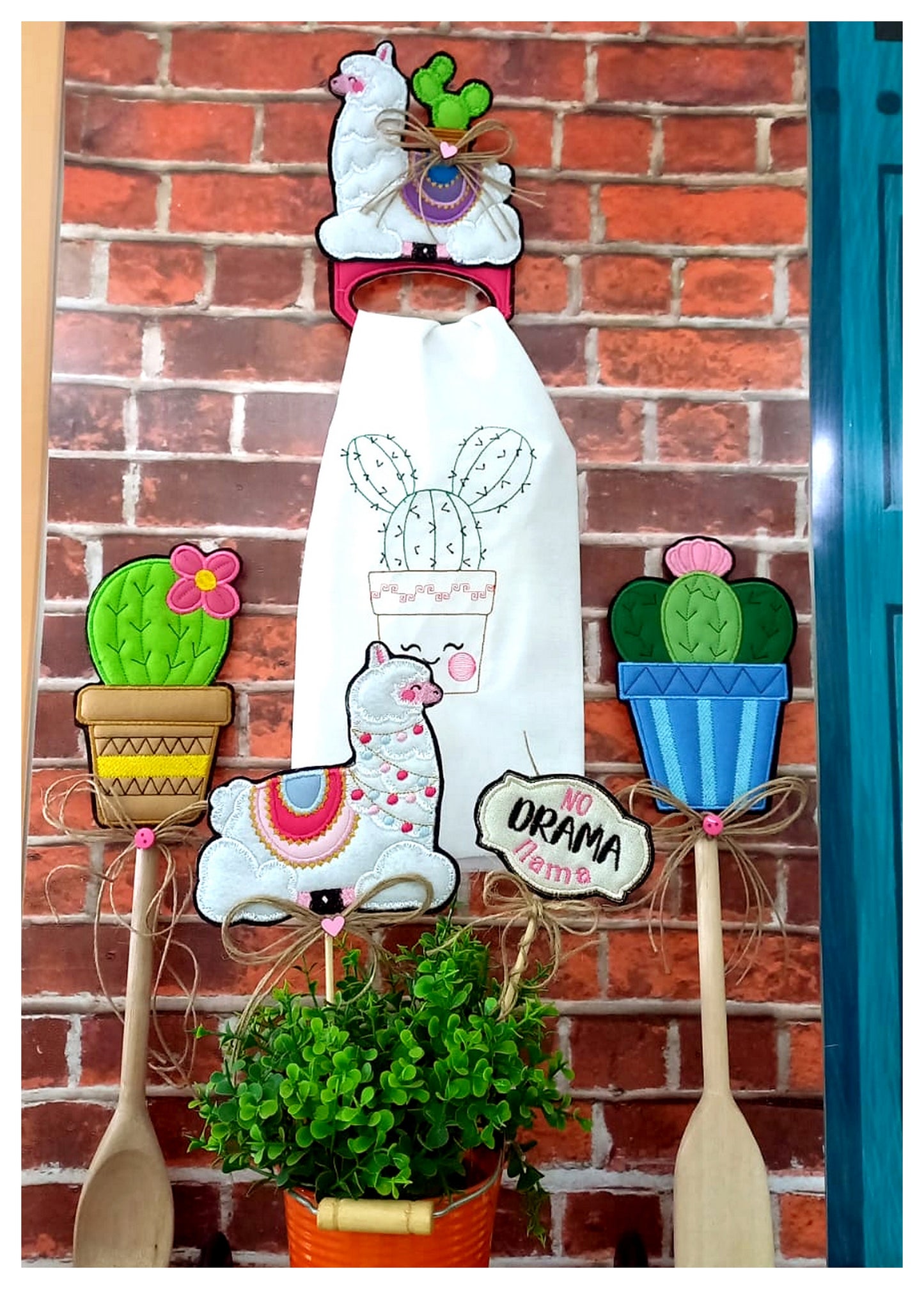 Llama Set of 5 Design Kitchen Ornaments - ITH Project - Machine Embroidery Design