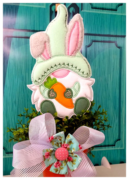 Green Easter Gnome Ornament - ITH Project - Machine Embroidery Design