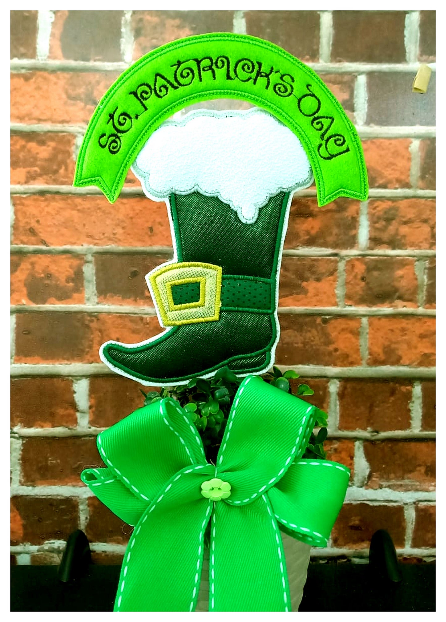 Leprechaun Boot Ornament - ITH Project - Machine Embroidery Design