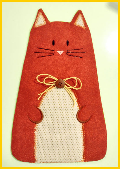 Cute Cat Mug Rug - ITH Project - Machine Embroidery Design