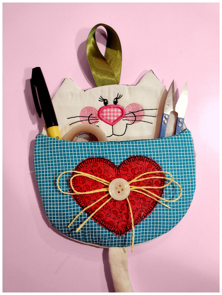 Cute Cat Wall Pocket - ITH Project - Machine Embroidery Design