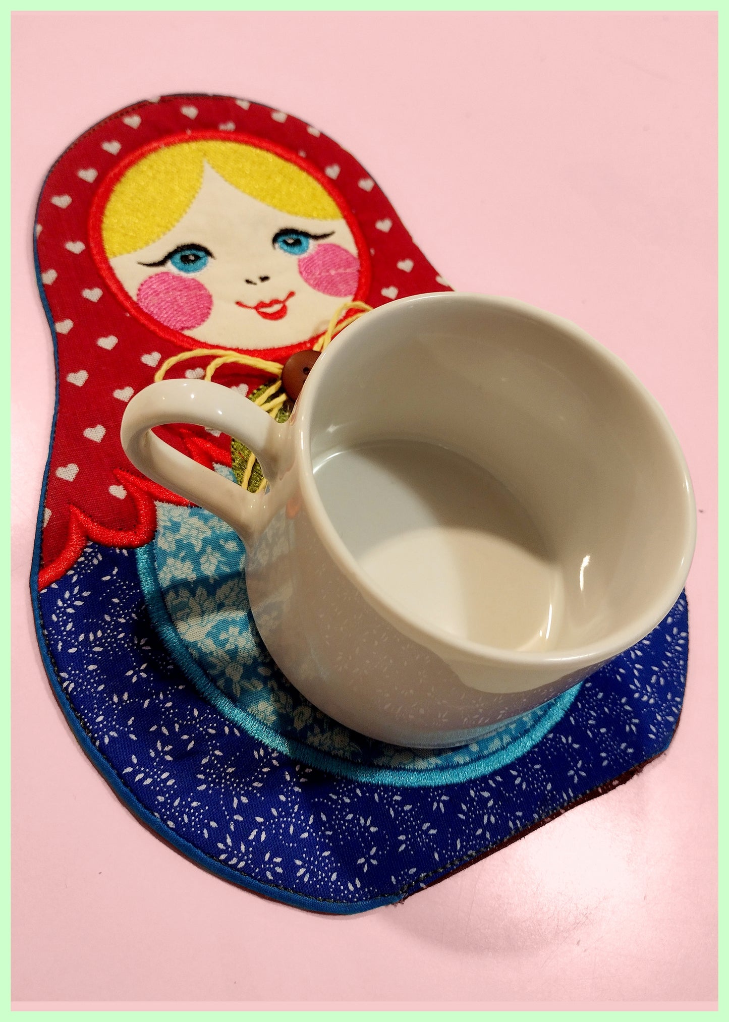 Matrioska Mug Rug - ITH Project - Machine Embroidery Design