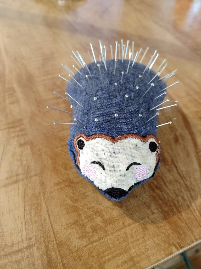 Porcupine Needle Holder - ITH Project - Machine Embroidery Design