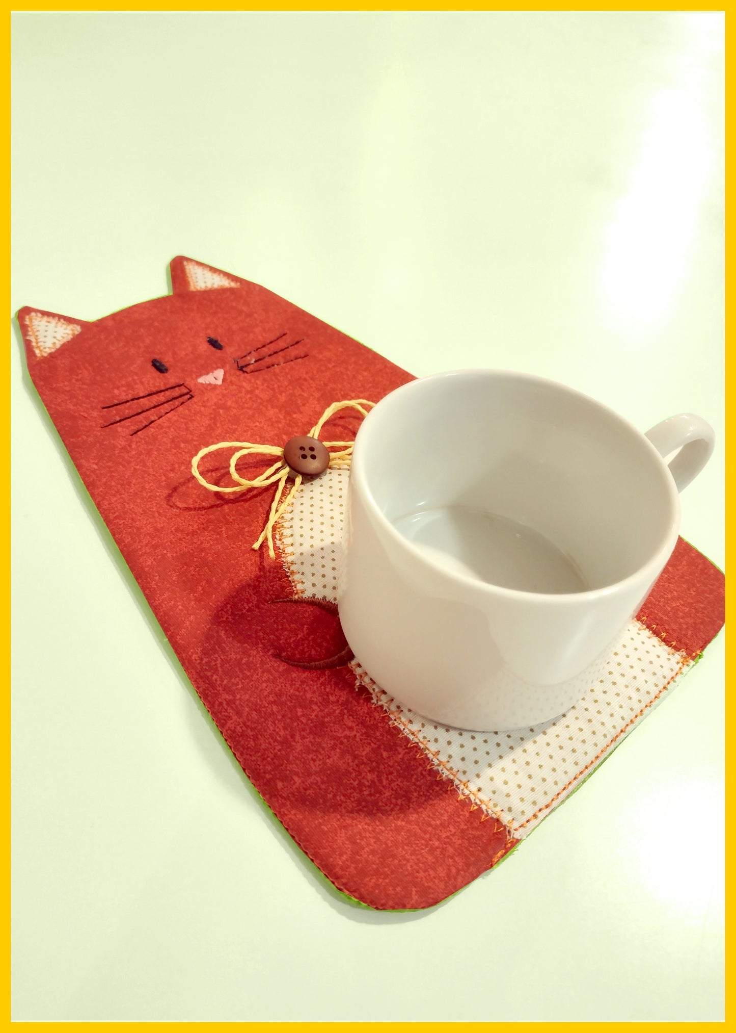 Cute Cat Mug Rug - ITH Project - Machine Embroidery Design