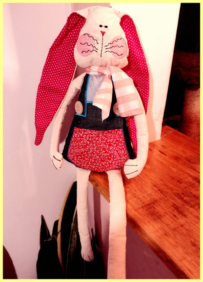 Big Bunny with pocket - ITH Project - Machine Embroidery Design