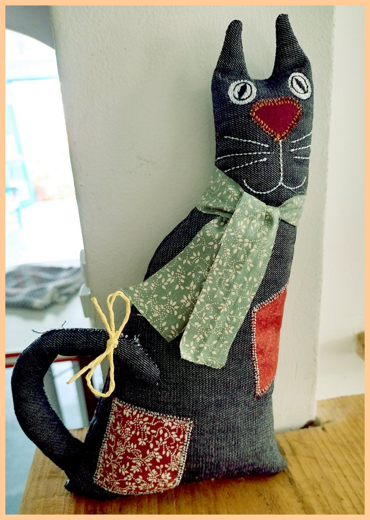 Black Cat Stuffie - ITH Project - Machine Embroidery Design