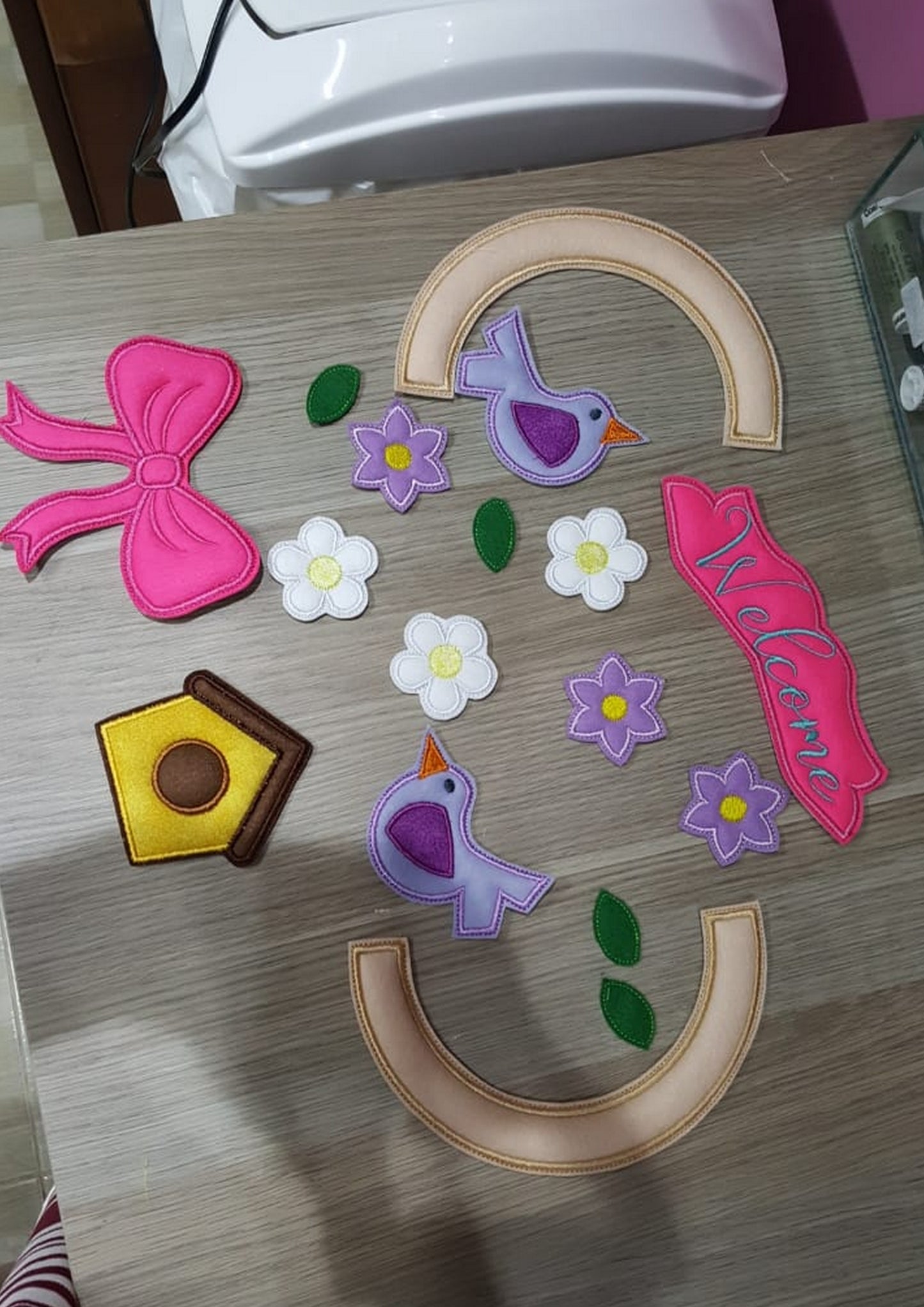 Spring  Floral Wreath - ITH Project - Machine Embroidery Design