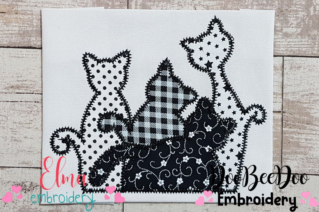 Four Zig Zag Cats - Zig Zag Applique