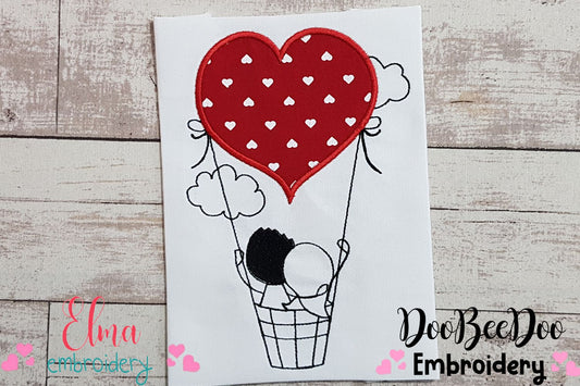 Swirly Couple Flying In A Balloon - Applique