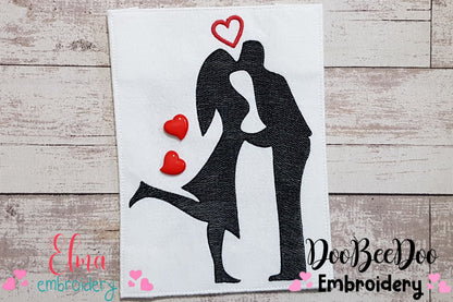 Valentine's Couple Love Kiss - Rippled