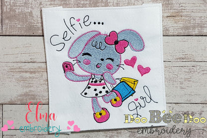 Bunny Selfie - Fill Stitch