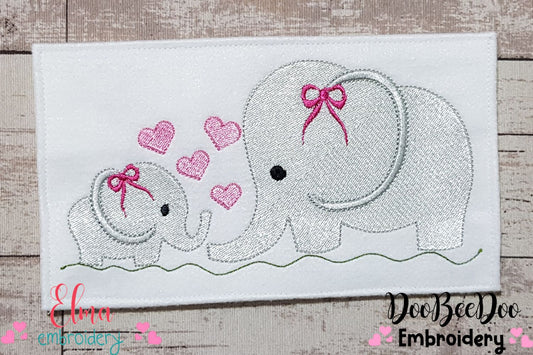 Mom Elephant and Baby Elephant - Fill Stitch